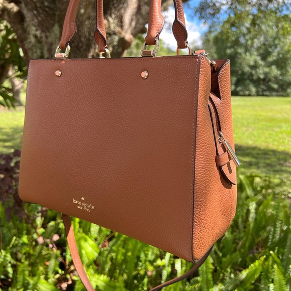 Kate Spade Satchel & Crossbody - Picture 10 of 11